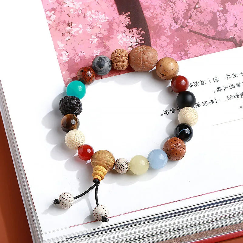 Seeds Eighteen Buddha Bracelet