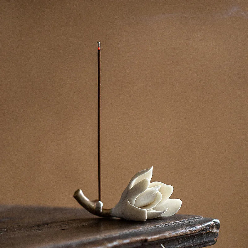 1pc Ceramic Magnolia Incense Pedestal