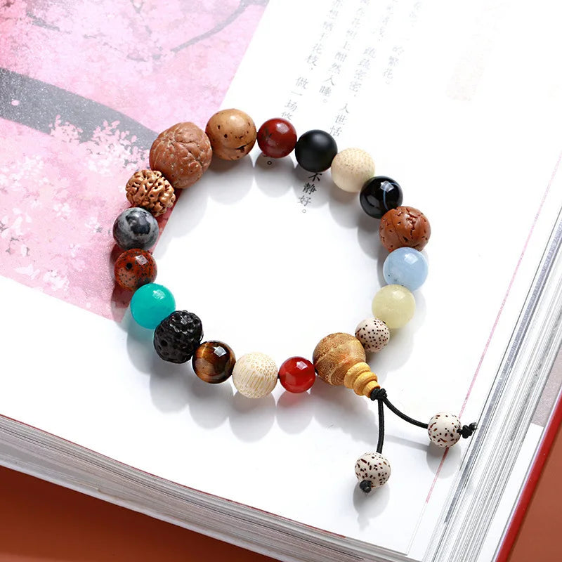 Seeds Eighteen Buddha Bracelet