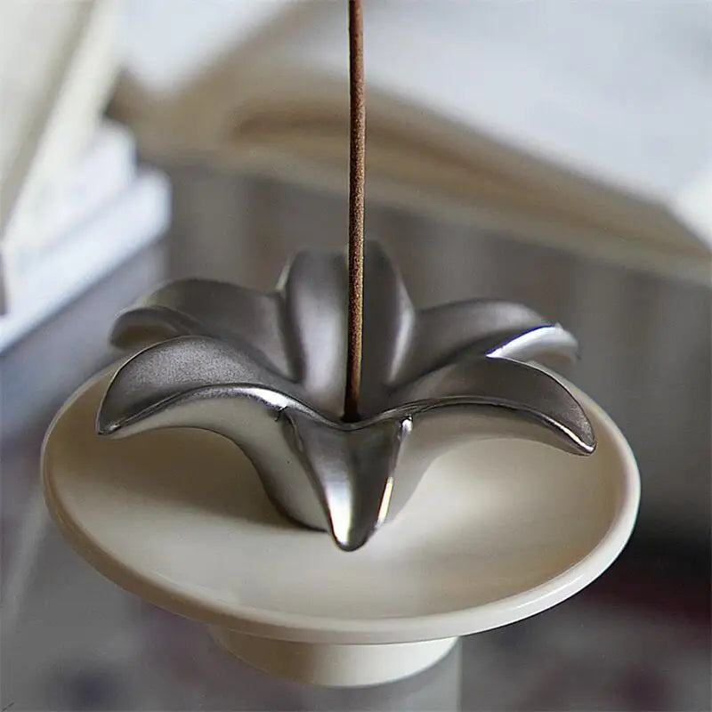 3D Glass Ceramic Lily Incense Holder