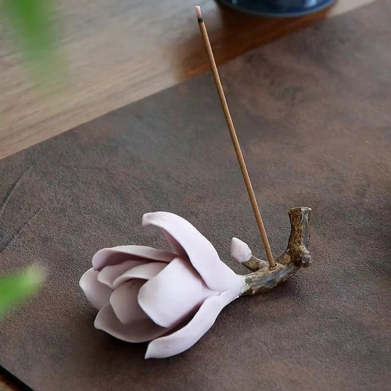 1pc Ceramic Magnolia Incense Pedestal